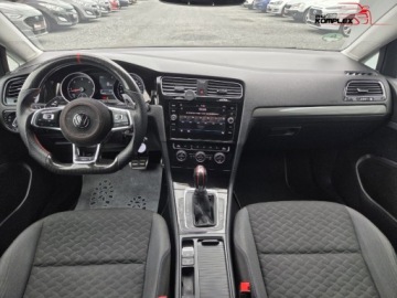 Volkswagen Golf VII Variant Facelifting 2.0 TDI 150KM 2018 Volkswagen Golf 2.0 TDI 150KM Automat Full Led Bogate Wyposazenie 2.0, zdjęcie 13