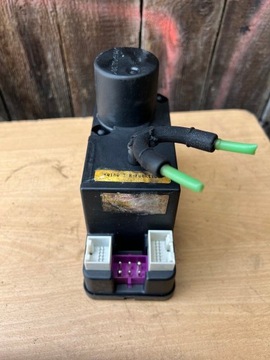 POMPKA ZAMKA CENTRALNEGO AUDI 80 B4 / A4 B5 4A0862257F