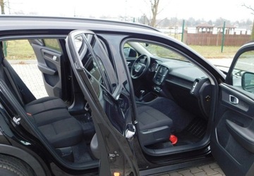 Volvo XC40 Crossover 2.0 D3 150KM 2020 Volvo XC 40 z Gwarancja Bezwypadkowy Model 2021r 2.0 Diesel 150KM, zdjęcie 5