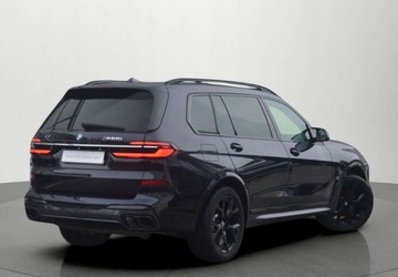 BMW X7 SUV M 4.0 M50i 530KM 2022 BMW X7 m60i xDrive Dealer BMW Bonkowscy 4.4 Benzyna 530KM, zdjęcie 1