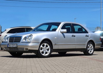 Mercedes Klasa E W210 1998