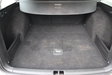 Volkswagen Passat B7 Variant 1.6 TDI CR DPF BlueMotion 105KM 2012 VW Passat 1.6 TDI, VAT 23%, Klima, Parktronic,ALU, zdjęcie 13