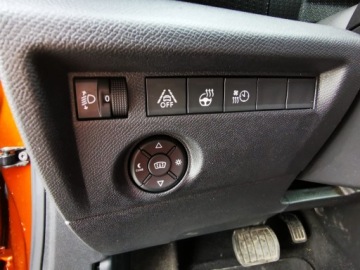 Citroen C4 III E-C4 EV 136 136KM 2021 CITROEN E-C4 EV 136 136KM, Automat, Bogate wyposażenie, zdjęcie 13