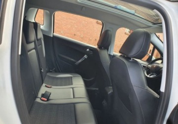 Peugeot 2008 I SUV Facelifting 1.2 PureTech 110KM 2016 Peugeot 2008 Panorama LED Nawigacja GetHelp 1.2 Benzyna 110KM, zdjęcie 11