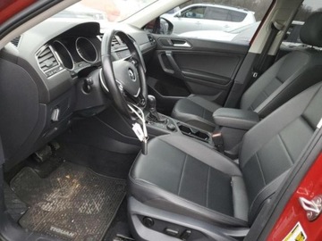 Volkswagen Tiguan II 2019 Volkswagen Tiguan 2019, 2.0L, 4x4, SE, porysow..., zdjęcie 6