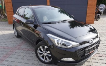 Hyundai i20 II Coupe 1.2 MPI 84KM 2017 Hyundai i20 Bezwypadkowy Serwisowany 1-Wlasciciel Klimatyzacja Alu Pdc Asy, zdjęcie 1