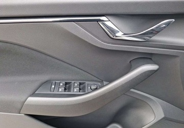 Skoda Kamiq Crossover 1.0 TSI 110KM 2022 Skoda Kamiq SalonPL 1.0TSI 110KM Ambition ACC Kamera Podgrz.Fotele Climatr, zdjęcie 12