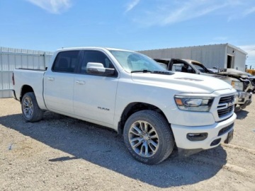  RAM 1500 Laramie 2024 5.7 Benzyna 392KM, zdjęcie 4