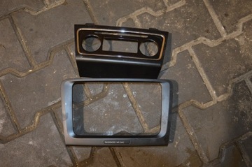 Skoda SuperB II Ramka radia