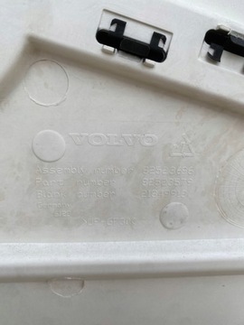 VOLVO FL FE ПЕРЕДНЯЯ 82623696