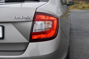 Skoda Rapid II Liftback Facelifting 1.0 TSI 110KM 2017 Skoda RAPID SalonPL 1.0 TSI 110KM AmbitionAudio Klimatyzacja Alu 15 Dealer, zdjęcie 37