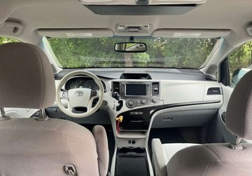 Toyota Sienna III 3.5 V6 266KM 2012 Toyota Sienna 3.5 BLPG 266Ps 4x4 Automat Navi 7 foteli Kamera Bezwypadkowa, zdjęcie 13
