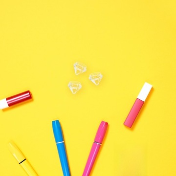 КОНТЕЙНЕРЫ ДЛЯ МАКИЯЖА ПРОЗРАЧНАЯ КОРОБКА ромбовидной формы