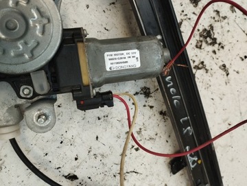 SSANGYONG KORANDO III ZVEDÁK OKNO LEVÝ PŘEDNÍ 98820-CZ010