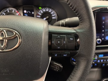 Toyota Hilux VIII Podwójna kabina Facelifting 2024 2.8 D-4D 204KM 2025 Toyota Hilux 2.8 D-4D mHEV Double Cab Executive 4x, zdjęcie 13