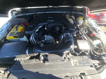 Jeep Gladiator 2020 Jeep Gladiator Sport S Short Bed 2020 3.6 Benzyna 285KM, zdjęcie 6