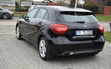 Mercedes Klasa A W176 Hatchback 5d Facelifting 180 122KM 2017 Mercedes-Benz Klasa A 1.6B 2017r Navi PDC Grzane Fotele Sprowadzony Oplaco, zdjęcie 8