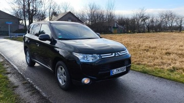 Mitsubishi Outlander III 2013 Mitsubishi Outlander 2.3 DID Intense+ 4WD 2013r, zdjęcie 27
