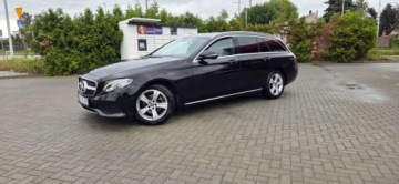 Mercedes Klasa E W213 Kombi 2.0 220d 194KM 2018 Mercedes-Benz Klasa E E220 D 195KM Gwarancja Raty Oplaty 2.0 Diesel, zdjęcie 2