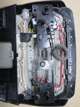 FORD MONDEO MK4 FACELIFT SKŘÍŇKA POLSTROVÁNÍ LAMPA