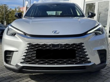 Lexus LBX 1.5 Hybrid 136KM 2025 Od ręki - LEXUS LBX LBX 1.5 Hybrid Suv 136KM 2025, zdjęcie 2