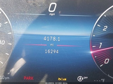 Mercedes GLC C254/X254 2024 Mercedes-Benz GLC 300 4Matic 2024 2.0 Benzyna 255KM, zdjęcie 11