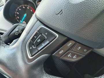 Ford Kuga II SUV Facelifting 1.5 EcoBoost 150KM 2019 Ford Kuga LEDNaviAsystent ParkowaniaAlusyNowy Rozrzad 1.5 Benzyna, zdjęcie 24