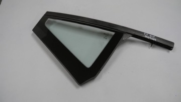 BMW F48 ФИКСИРОВАННОЕ БОКОВОЕ СТЕКЛО ПРАВОЙ ЗАДНЕЙ ДВЕРИ ТРЕУГОЛЬНИК