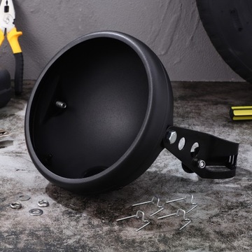 Крышка корпуса фары мотоцикла