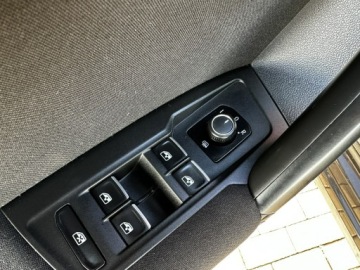 Volkswagen Tiguan II SUV 2.0 TDI 150KM 2017 Volkswagen Tiguan Salon PL! LED Asystent GWARANCJA, zdjęcie 30