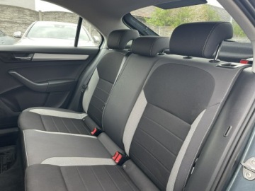Skoda Rapid II Liftback Facelifting 1.0 TSI 110KM 2018 Škoda RAPID Skoda RAPID Salon PL Klimatyzacja, zdjęcie 9