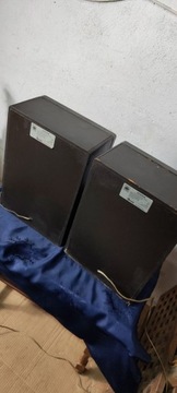Двухполосные громкоговорители UNIVERSUM LAUTSPRECHERBOX LB 892
