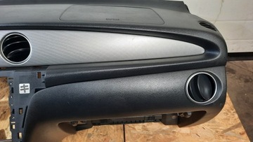 ПРИБОРНАЯ ПАНЕЛЬ КОНСОЛЬ MITSUBISHI OUTLANDER I 03-06