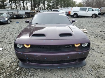 Dodge Challenger III 2022 Dodge Challenger SRT Hellcat 2022 6.2l 6.2 Benzyna 717KM, zdjęcie 5