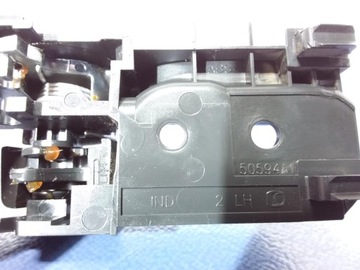 AVENSIS T25 KLIKA VNITŘNÍ LEVÝ PŘEDNÍ 50594A1