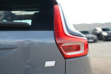 Volvo XC40 Crossover Plug-In Facelifting 1.5 T5 262KM 2022 Volvo XC 40 RECHARGE nawi ful led SKÓRA panorama, zdjęcie 10