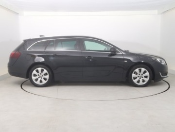 Opel Insignia I Country Tourer 2.0 CDTI Ecotec 170KM 2016 Opel Insignia 2.0 CDTI, 167 KM, Automat, Xenon, zdjęcie 5