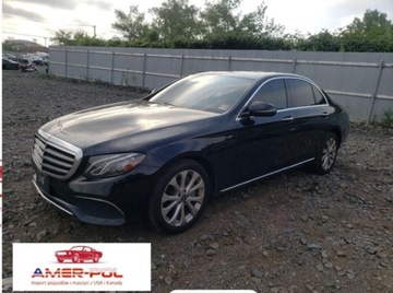 Mercedes Klasa E W213 2017 Mercedes-Benz Klasa E 2017 MERCEDES-BENZ E 300 4MATIC 2.0 Benzyna 241KM