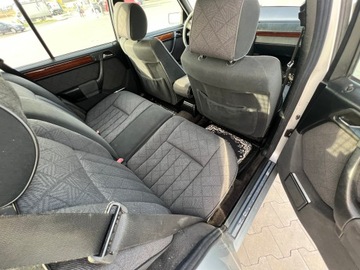 Mercedes Klasa E W210 1995 MERCEDES-BENZ KLASA E Kombi 2.0 benzyna Ładny., zdjęcie 9