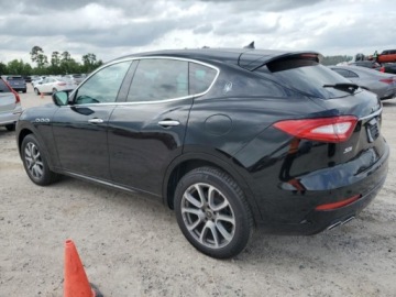 Maserati Levante 3.0 V6 GDI 350KM 2021 Maserati Levante 2021 MASERATI LEVANTE S 3.0 Benzyna 350KM, zdjęcie 5