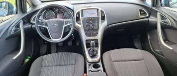 Opel Astra J Sports Tourer 1.6 Turbo ECOTEC 180KM 2011 Opel Astra Opel Astra 1.6 Turbo Cosmo 1.6 Benzyna 180KM, zdjęcie 12