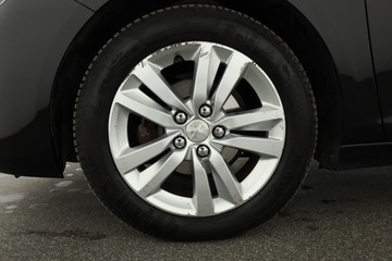 Peugeot 308 II Hatchback 5d 1.2 PureTech 110KM 2016 Peugeot 308 1.2 PureTech, Salon Polska, Klima, zdjęcie 14