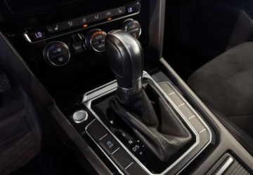 Volkswagen Arteon Fastback 2.0 TDI 150KM 2017 Volkswagen Arteon 2.0TDI 150KM DSG 2017 r., NAVI, felga 19 2.0 Diesel, zdjęcie 29