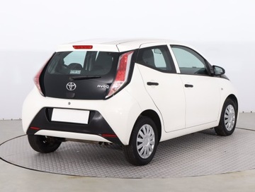Toyota Aygo II Hatchback 5d 1.0 VVT-i 69KM 2016 Toyota Aygo 1.0 VVT-i, Salon Polska, VAT 23%, zdjęcie 4