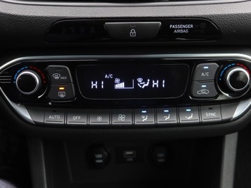 Hyundai i30 III Wagon Facelifting 1.5 DPI 110KM 2021 Hyundai i30 1.5 DPI, Salon Polska, 1. Właściciel, zdjęcie 12