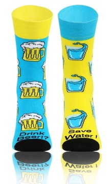 РАЗНОЦВЕТНЫЕ НОСКИ СО ВЕСЕЛЫМИ УЗОРАМИ пиво 35-38