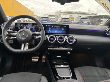 Mercedes CLA C118/X118 Coupe Facelifting 1.3 200 163KM 2024 Mercedes-Benz CLA 200 Dach panoramiczny/ Kamery 36, zdjęcie 16