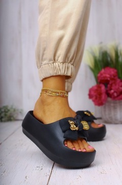 DAMSKIE KLAPKI CZARNE PIANKA KAPCIE LEKKIE WYGODNE PLATFORMA