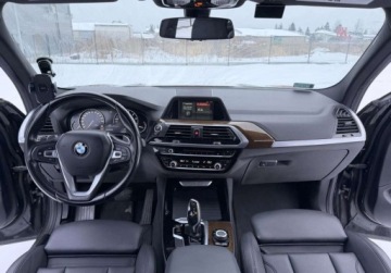 BMW X3 G01 SUV 2.0 30i 252KM 2018 BMW X3 4x4 X3 2.0i 252 KM 2018r 121.000 km Warszawa 2.0 Benzyna 252KM, zdjęcie 6