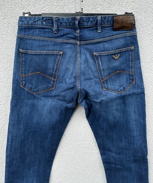 Armani Jeans W32 granatowe spodnie jeansowe J06 slim